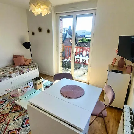 La Pomme, Ultra Cosy